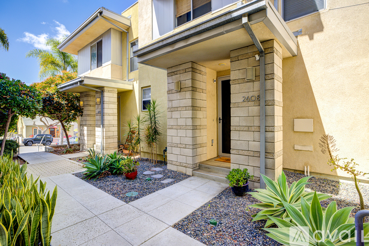2608 Lincoln Avenue 2 Beds Single Family Home for Rent - Photo gallery 3