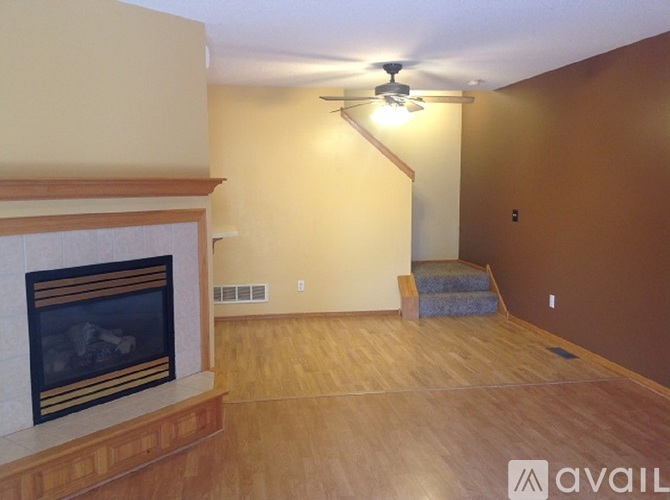 12259 Zealand Ave N 2 Beds Townhouse for Rent - Photo gallery 2