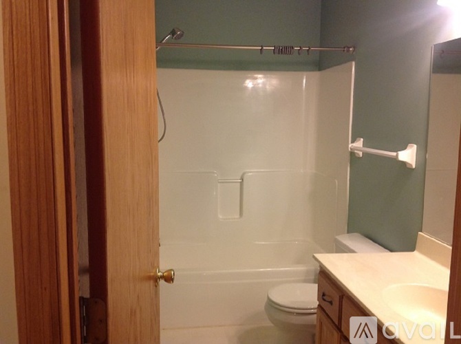 12259 Zealand Ave N 2 Beds Townhouse for Rent - Photo gallery 4