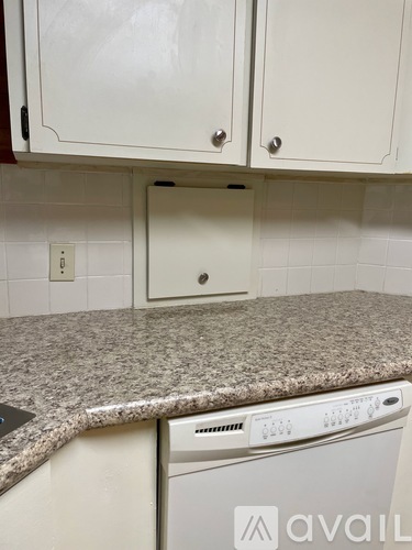 7001 142nd Ave N 2 Beds Apartment for Rent - Photo gallery 5