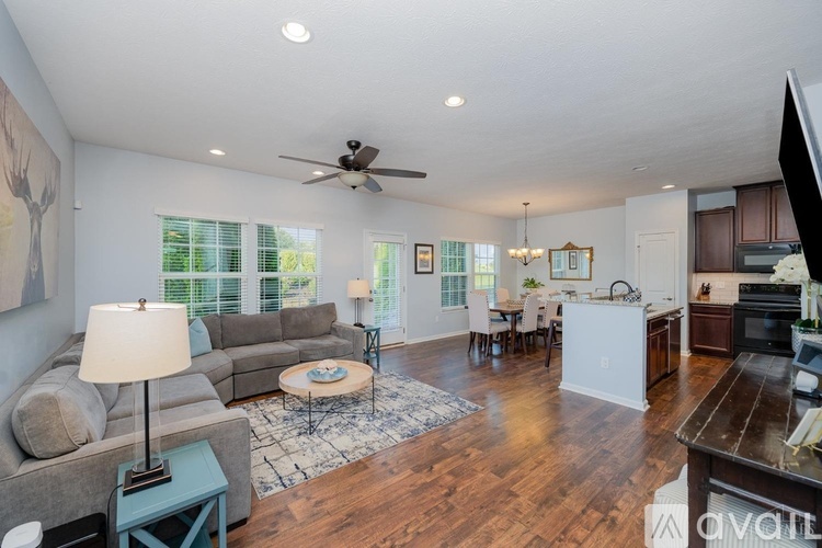 3337 Crescent Falls Way 3 Beds Single Family Home for Rent - Photo gallery 4