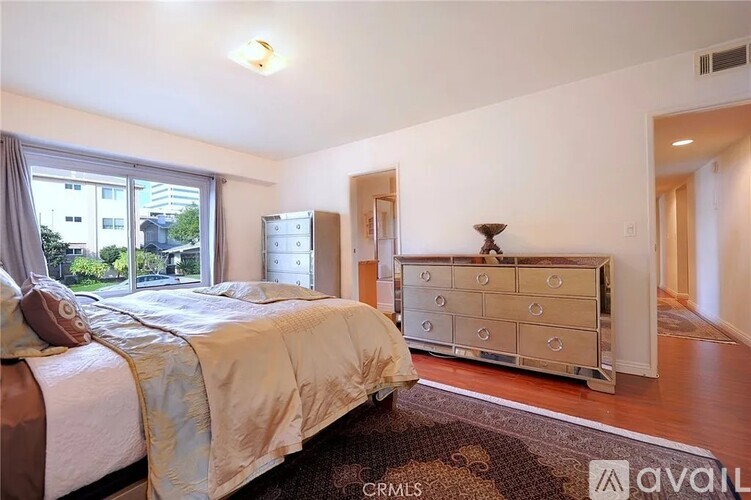 312 N. Louise Street 2 Beds Condo for Rent - Photo gallery 3