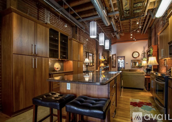 124 South Pendleton Street 2 Beds Townhouse for Rent - Photo gallery 4