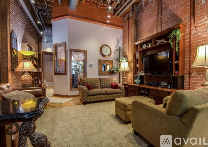 124 South Pendleton Street 2 Beds Townhouse for Rent - Photo gallery 5