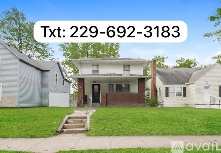 905 E Calvert St 3 Beds Single Family Home for Rent - Photo gallery 1