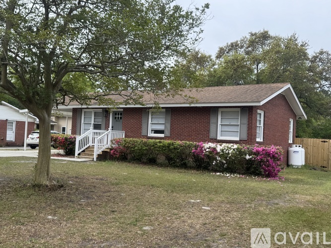 407 Pine Hills Dr 3 Beds Single Family Home for Rent - Photo gallery 1