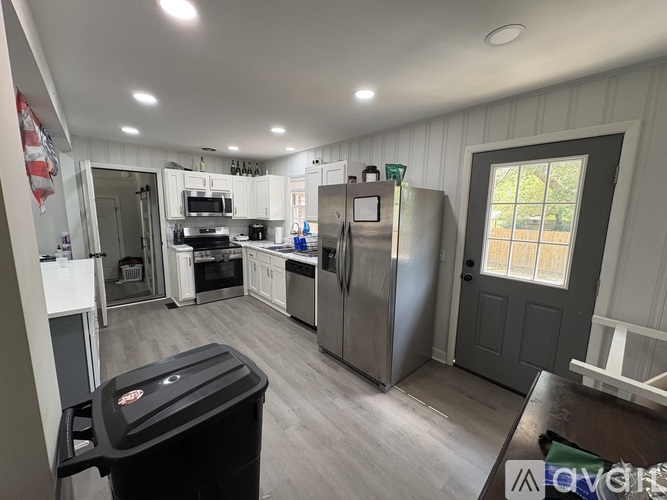 407 Pine Hills Dr 3 Beds Single Family Home for Rent - Photo gallery 4