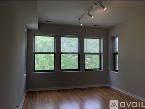 6704 N Artesian Ave 2 Beds Apartment for Rent