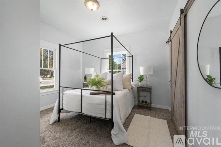 1704 Blaine St 3 Beds Apartment for Rent - Photo gallery 3