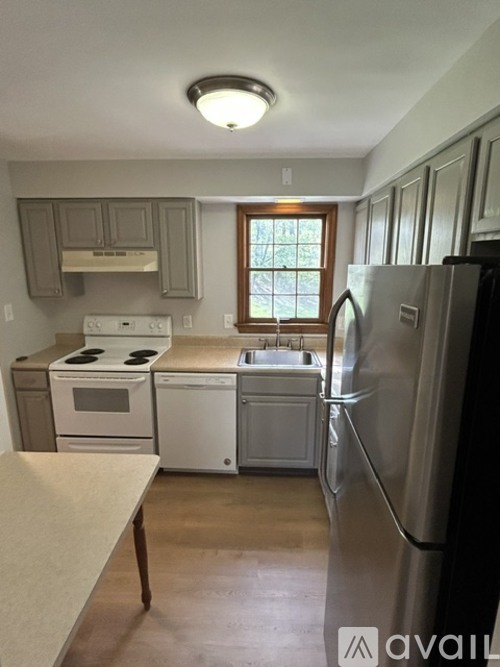 412 Anawanda Ave 3 Beds Townhouse for Rent - Photo gallery 2