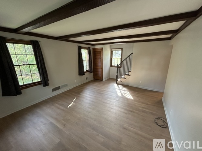 412 Anawanda Ave 3 Beds Townhouse for Rent - Photo gallery 4