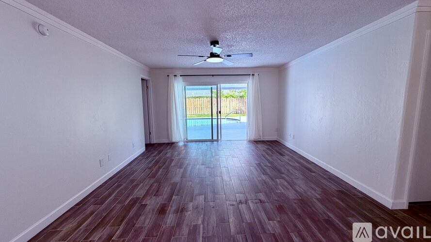 102 Camino Circle 3 Beds Single Family Home for Rent - Photo gallery 5