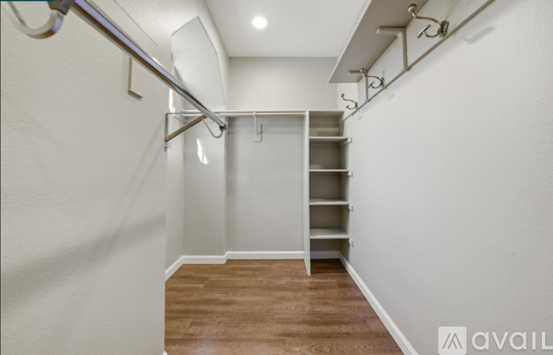 1084 Avocet Dr 4 Beds Single Family Home for Rent - Photo gallery 5
