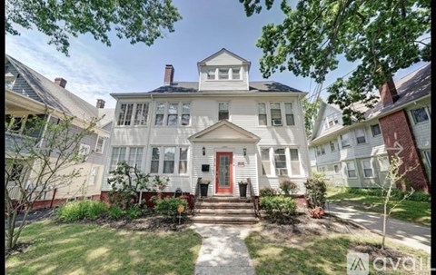 374 Ellsworth Avenue 3 Beds Apartment for Rent