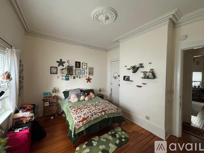 268 Yates St 3 Beds Apartment for Rent - Photo gallery 3