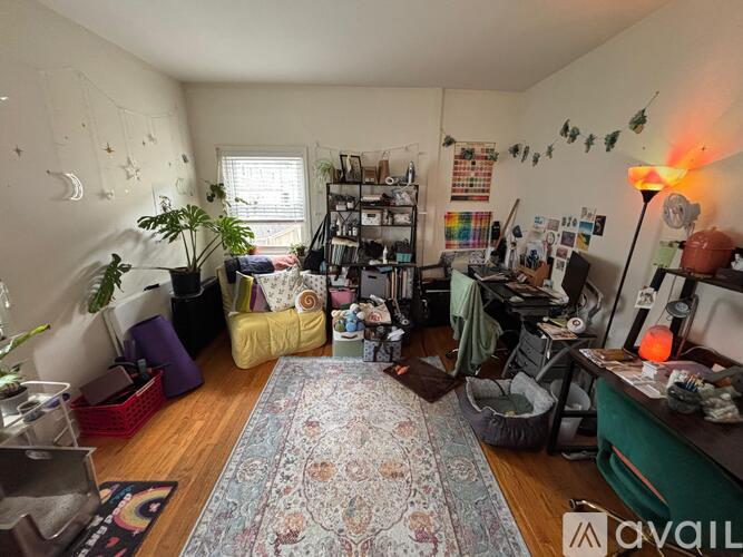 268 Yates St 3 Beds Apartment for Rent - Photo gallery 4