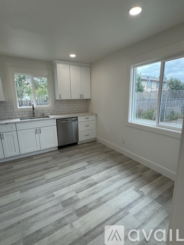 21944 Arbor Avenue 2 Beds Single Family Home for Rent - Photo gallery 2