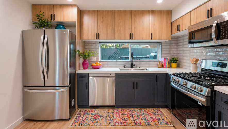 16010 Cantlay St 3 Beds Townhouse for Rent - Photo gallery 2
