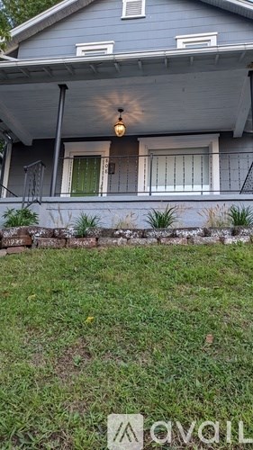 808 Hunt Ave 4 Beds Apartment for Rent