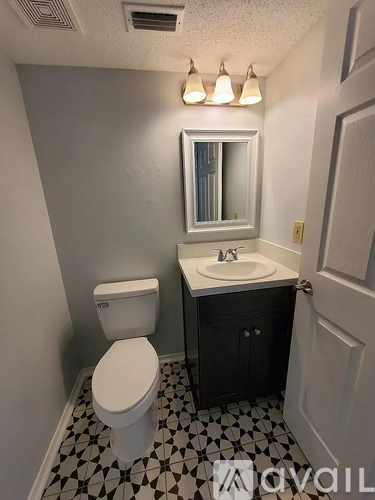 5963 Orchard Pond Drive 3 Beds Single Family Home for Rent - Photo gallery 5