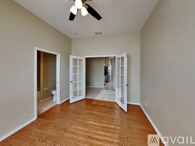 5044 Sturbridge Ct 3 Beds Single Family Home for Rent - Photo gallery 4