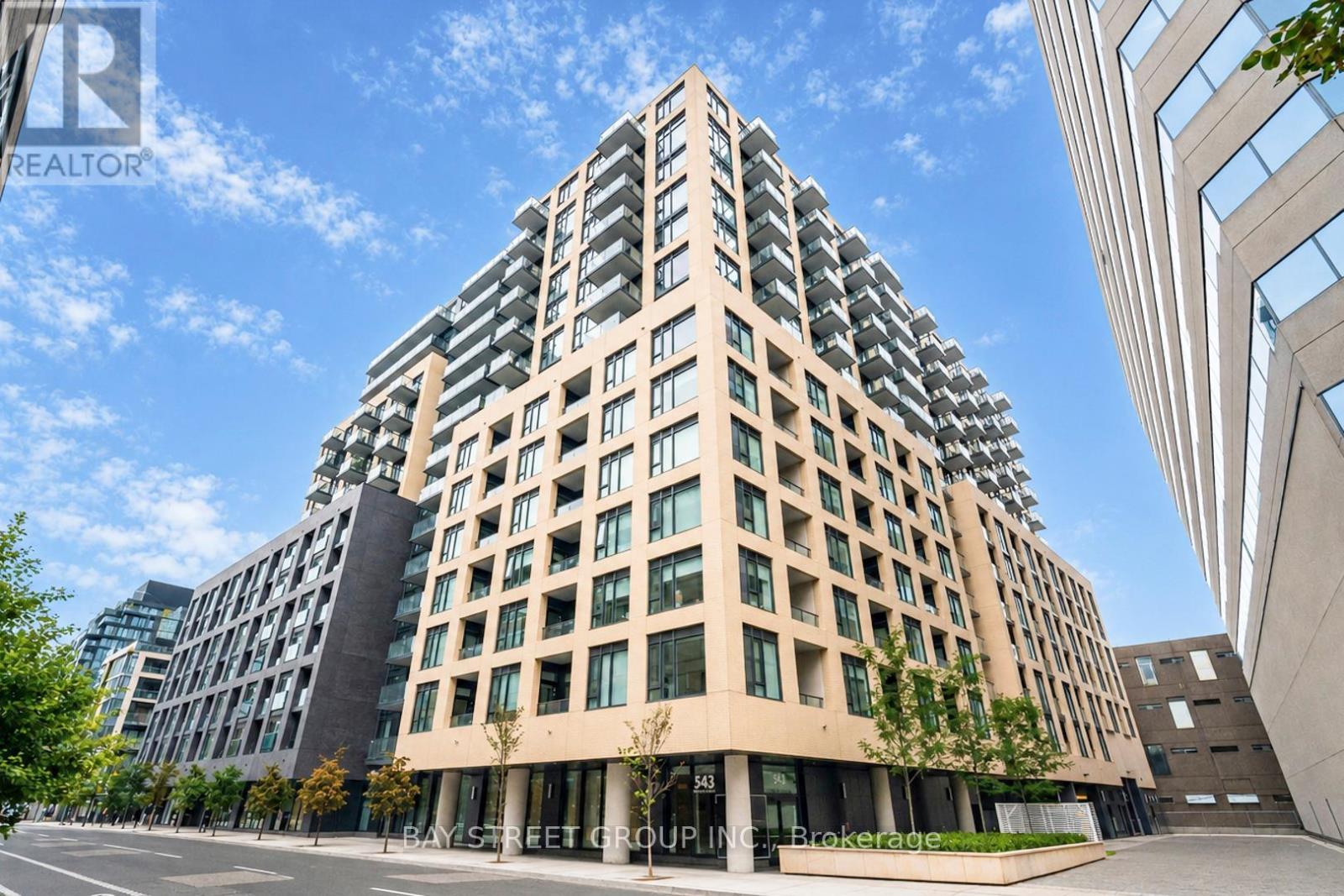 701 - 543 RICHMOND STREET W 3 Beds Apartment, Condo, Home for Rent - Photo gallery 1