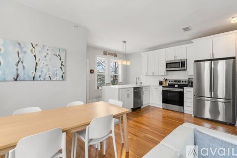 10 Holborn Street 3 Beds Apartment for Rent