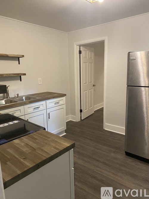 3128 Ridge Avenue 2 Beds Single Family Home for Rent - Photo gallery 4