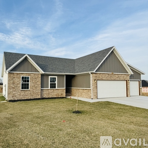 2983 E Heritage St 3 Beds Single Family Home for Rent - Photo gallery 2