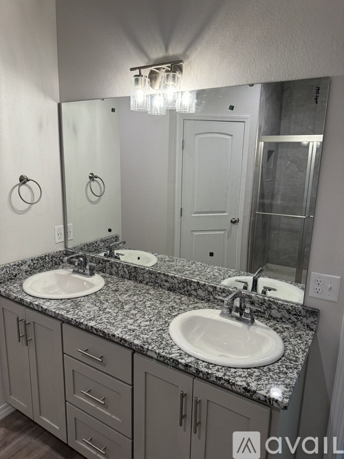 1413 Lyon Ave 3 Beds Single Family Home for Rent - Photo gallery 5