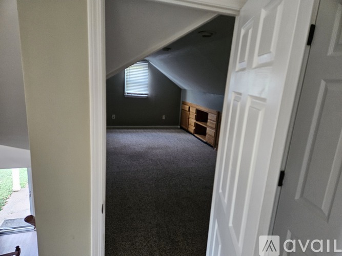 10409 Going Ct 3 Beds Single Family Home for Rent - Photo gallery 4