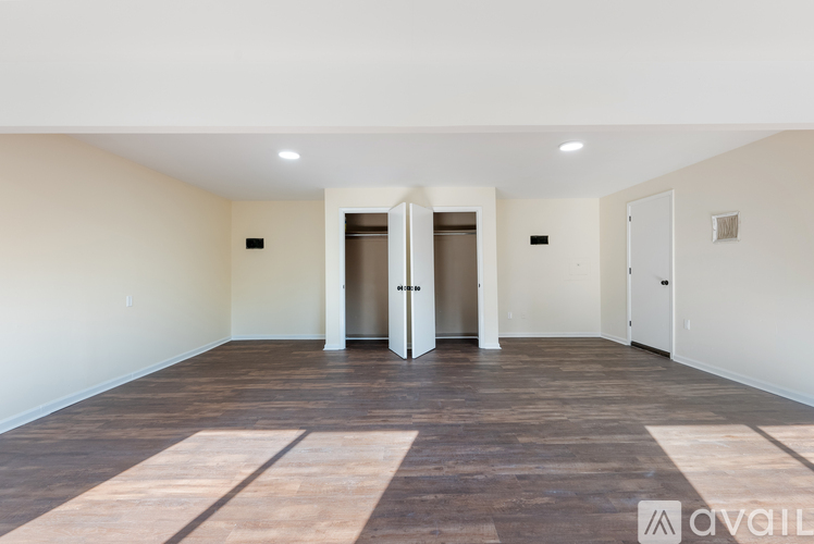 5 Random Oaks Cove 3 Beds Single Family Home for Rent - Photo gallery 2