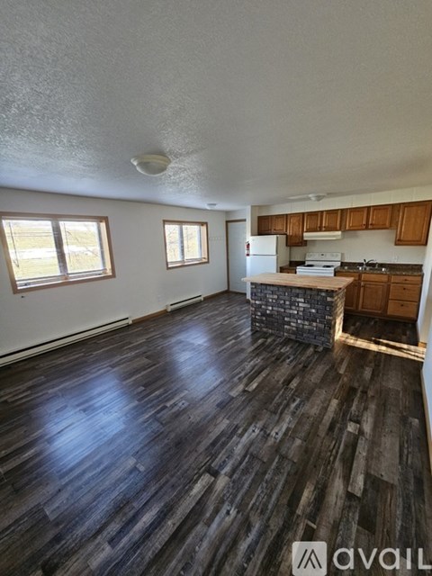 1260 Oakview Dr 2 Beds Apartment for Rent