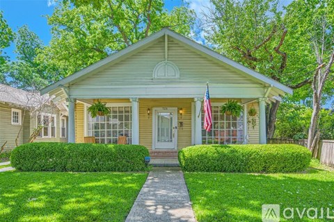 723 Dumont Street 3 Beds Apartment for Rent