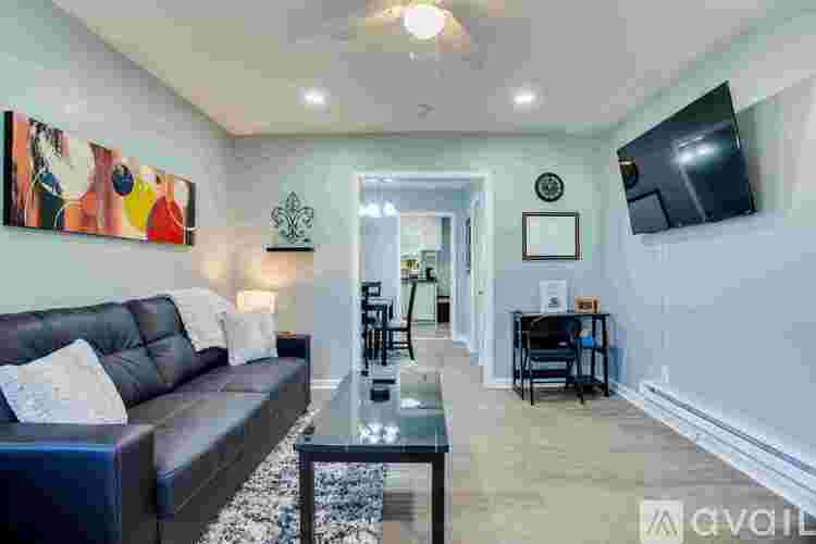 405 N. Jackson 1 Single Family Home for Rent - Photo gallery 3