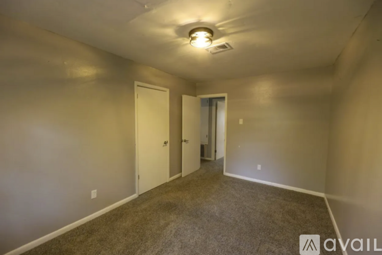 109 Sheppard Street 3 Beds Single Family Home for Rent - Photo gallery 2