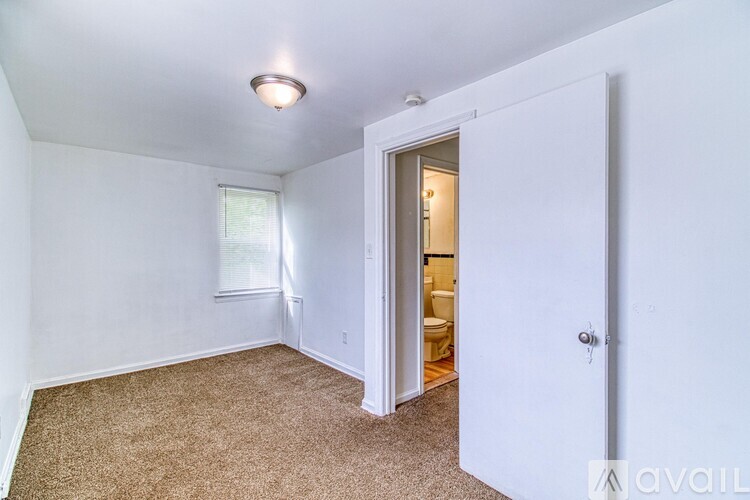 17720 Chester Street 2 Beds Single Family Home for Rent - Photo gallery 1
