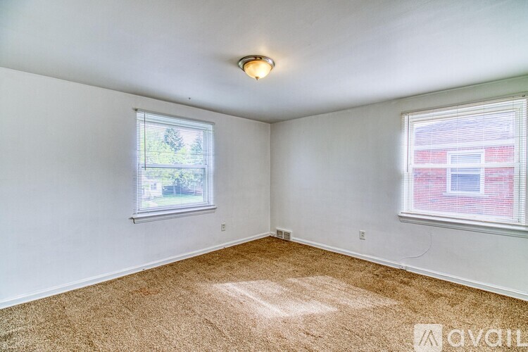 17720 Chester Street 2 Beds Single Family Home for Rent - Photo gallery 4