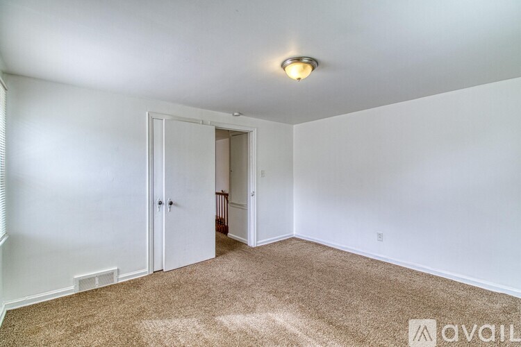 17720 Chester Street 2 Beds Single Family Home for Rent - Photo gallery 5