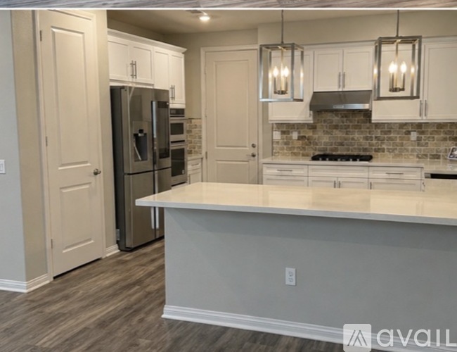 11612 North Amsterdam Lane 3 Beds Single Family Home for Rent - Photo gallery 3