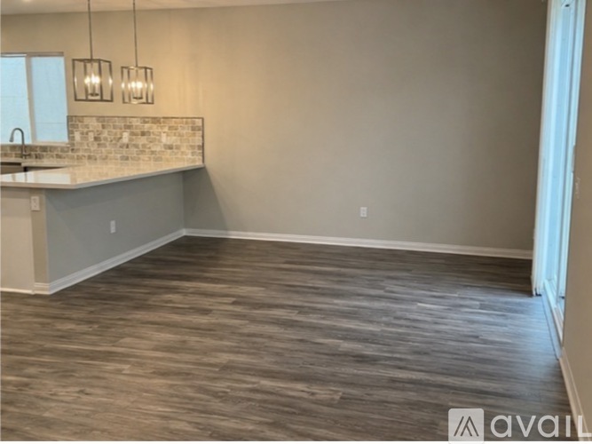 11612 North Amsterdam Lane 3 Beds Single Family Home for Rent - Photo gallery 4