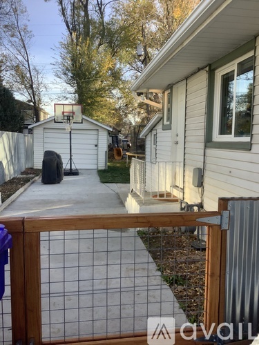 156 East Whitlock Avenue 2 Beds Single Family Home for Rent - Photo gallery 3