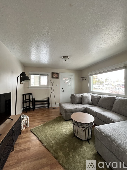 156 East Whitlock Avenue 2 Beds Single Family Home for Rent - Photo gallery 5