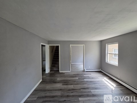 2536 S 9Th St 3 Beds Apartment for Rent