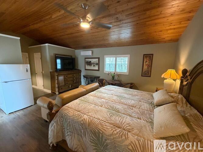 190 Sand Pine Road Studio Apartment for Rent - Photo gallery 5