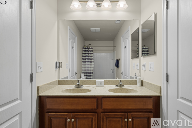 40463 Aldie Springs Drive 4 Beds Single Family Home for Rent - Photo gallery 2