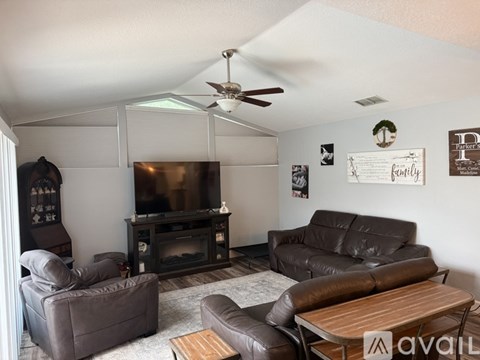 3156 Lake Breeze Circle 4 Beds Apartment for Rent