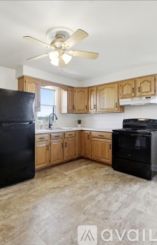 6632 Errick Rd 3 Beds Townhouse for Rent - Photo gallery 3