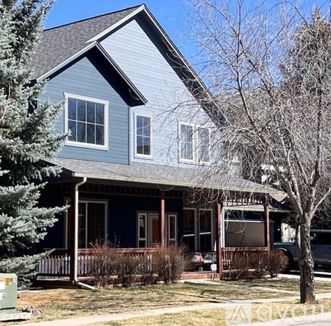 507 Lake Court 4 Beds Apartment for Rent