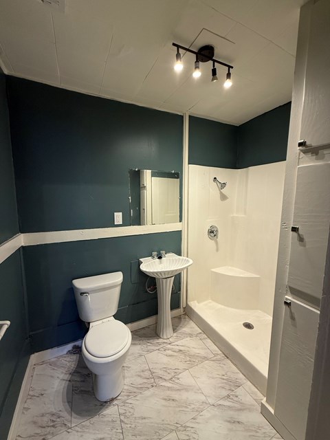 1405 West Admiral Boulevard 1 Apartment for Rent
